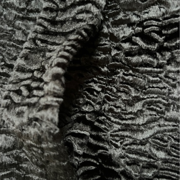 EUC faux lambswool car length coat by Itsu, size XL. - Picture 6 of 9